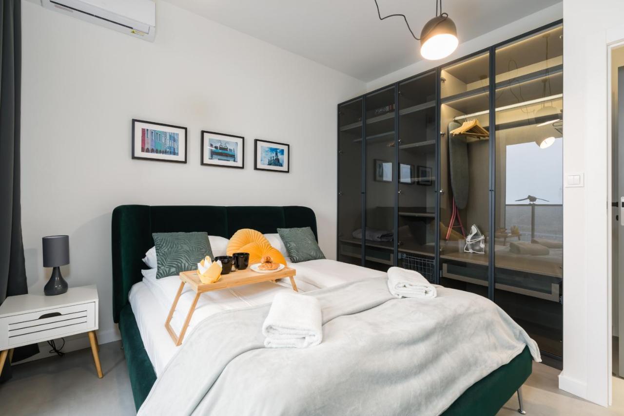 Widokowy Apartament Wojciechowskiego Parking I Loggia By Renters Prestige Poznań Zewnętrze zdjęcie