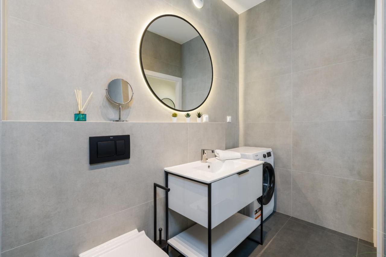 Widokowy Apartament Wojciechowskiego Parking I Loggia By Renters Prestige Poznań Zewnętrze zdjęcie